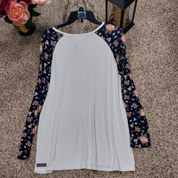 1316 Size Large Matilda Jane Long Sleeve Tee Shirt. - Picture 4 of 6